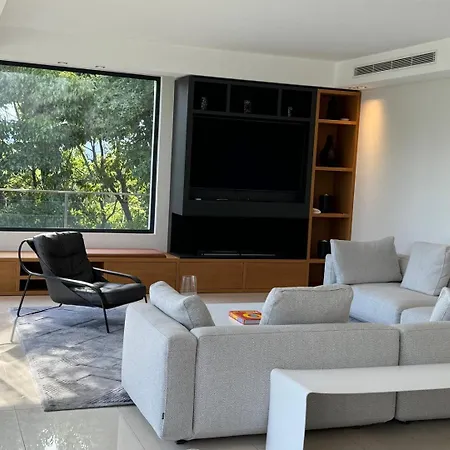 The Palm - Vue - Hauteurs De Cannes Otel Le Cannet